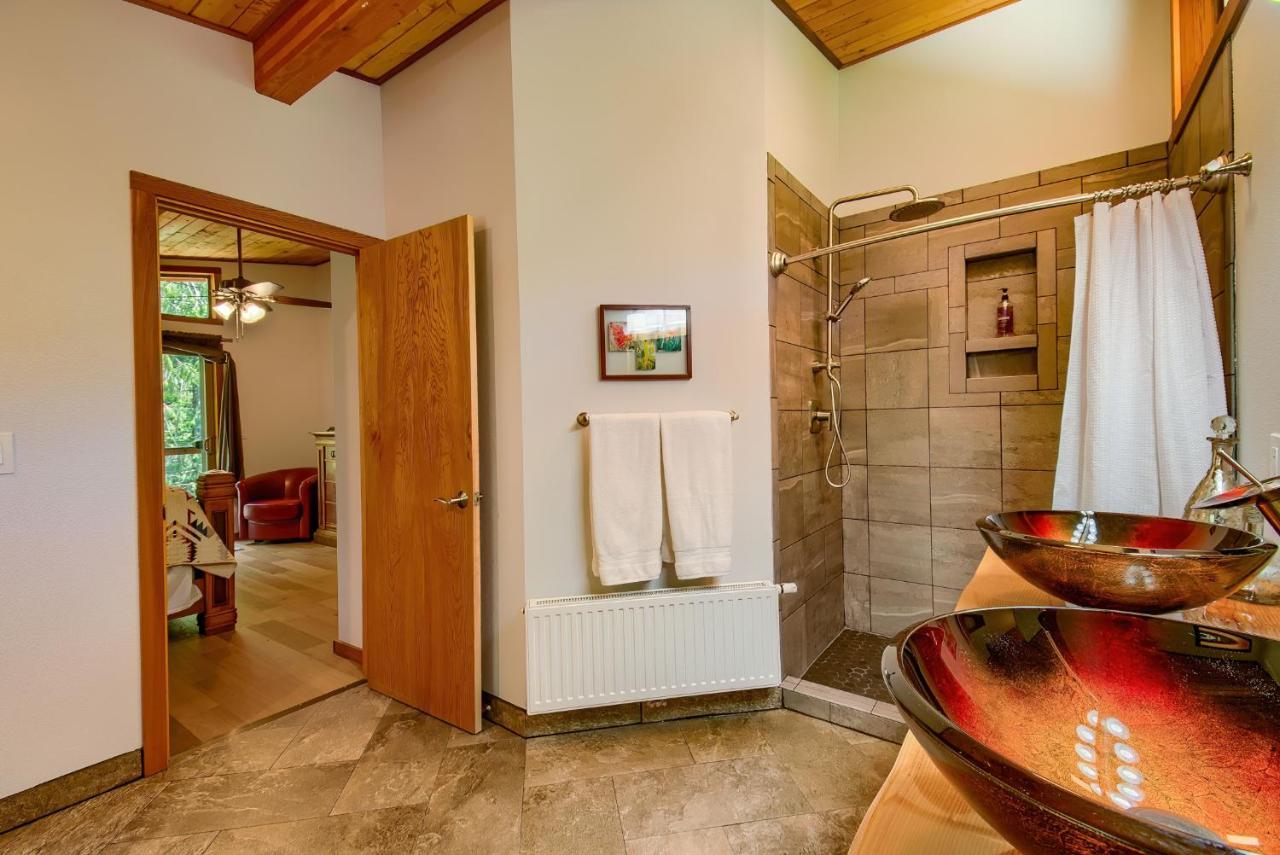 Angels Rest Lavender Farm Bed and breakfast Skamania